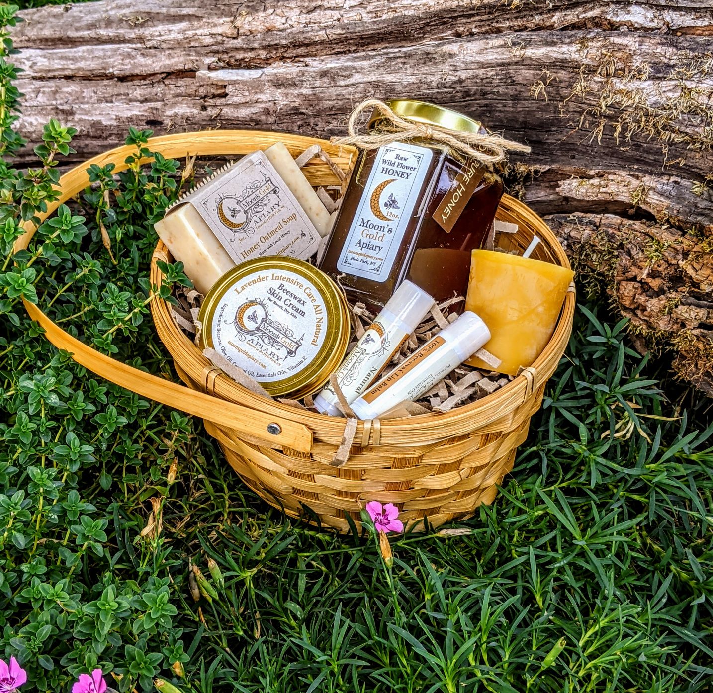 Moon's Gold Apiary Honey Gift Basket